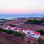 Apartmanhotel Romanos Beach Villas