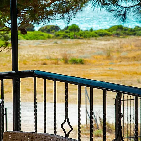 Romanos Beach Villas