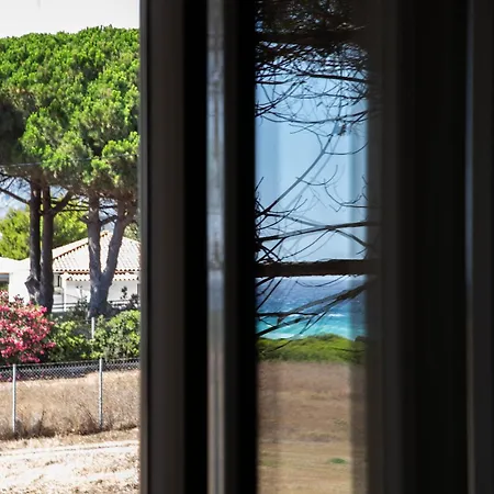 아파트호텔 Romanos Beach Villas 4*