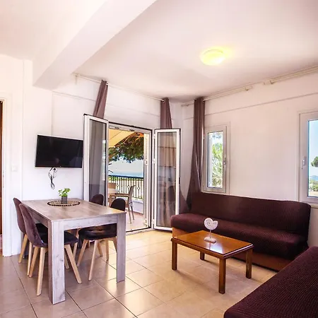 Romanos Beach Villas 아파트호텔 Romanos (Messenia)