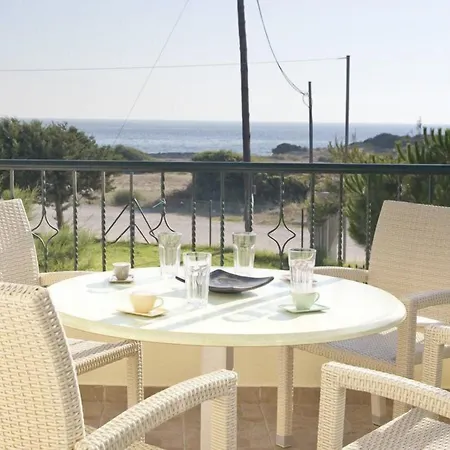 Romanos Beach Villas Aparthotel