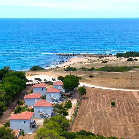 Romanos Beach Villas Romanós