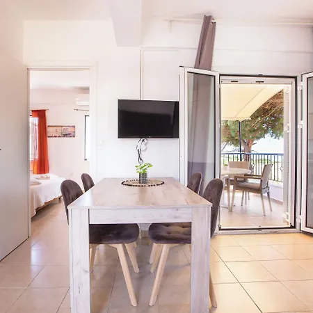 Romanos Beach Villas 아파트호텔 Romanos (Messenia)