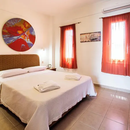 Romanos Beach Villas 아파트호텔