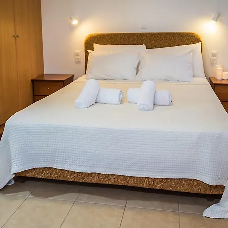 Romanos Beach Villas アパートホテル Romanós