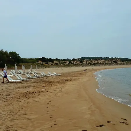 Romanos Beach Villas Aparthotel