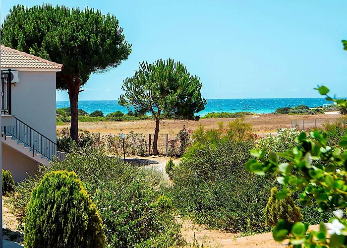 Romanos Beach Villas Romanu