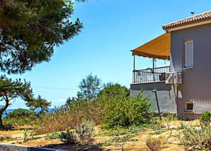 Romanos Beach Villas Aparthotel