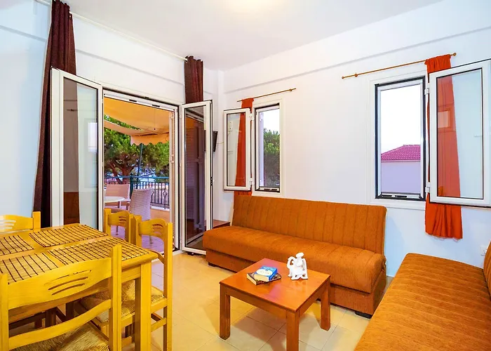Romanos Beach Villas 아파트호텔 4*