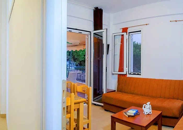 Romanos Beach Villas Romanu