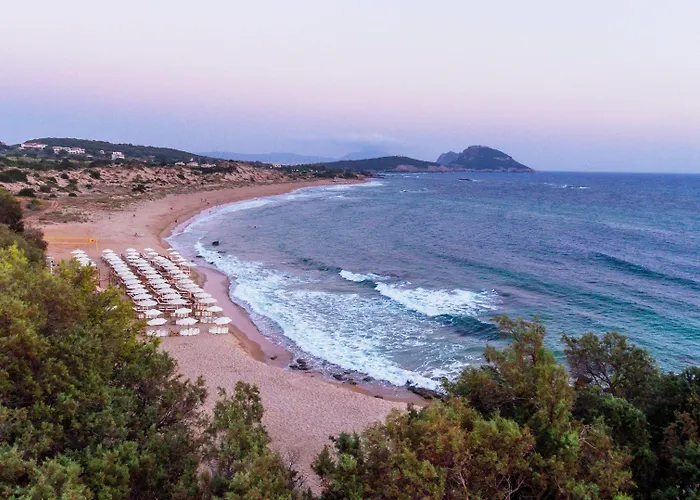 Romanos Beach Villas 4* Romanu