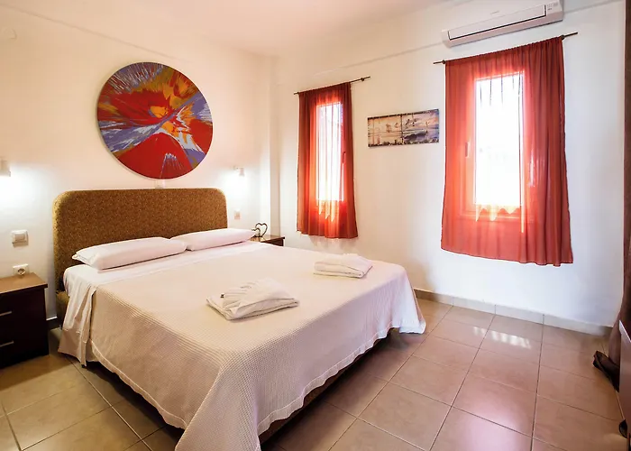 Romanos Beach Villas 아파트호텔