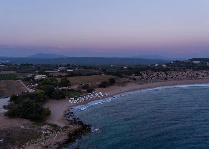 Romanos Beach Villas 4*