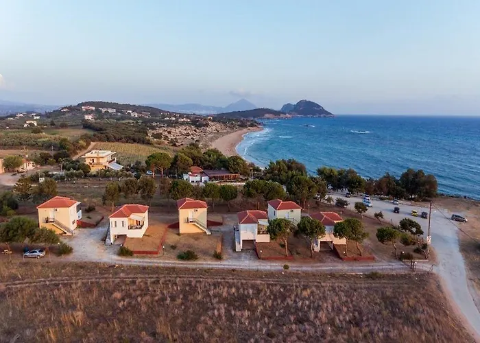 아파트호텔 Romanos Beach Villas Romanos (Messenia)